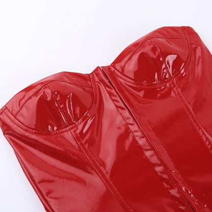 Trägerloses Korsett-Minikleid in Lackoptik