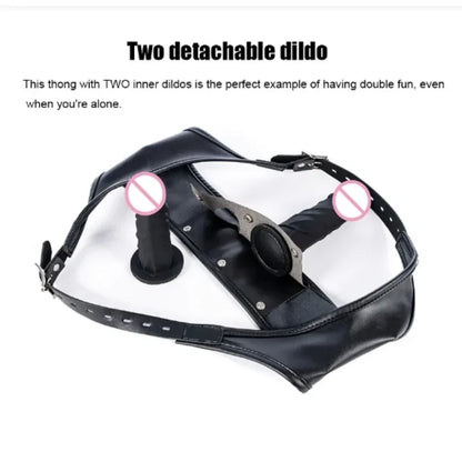 Strap-On Doppeldildo mit Vibration